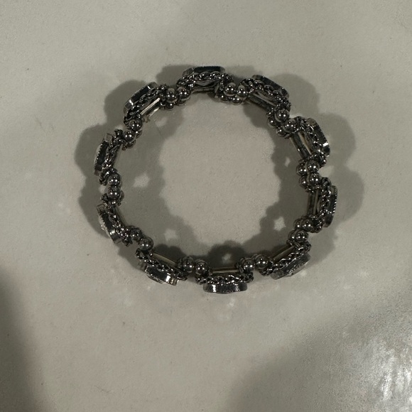 Beautiful bracelet - Picture 2 of 3